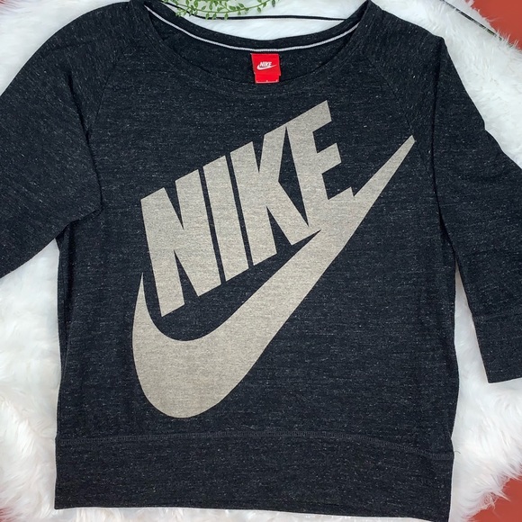 Nike~Sweatshirt~Heathered~Charcoal~Top~L/S Tee - Picture 2 of 3